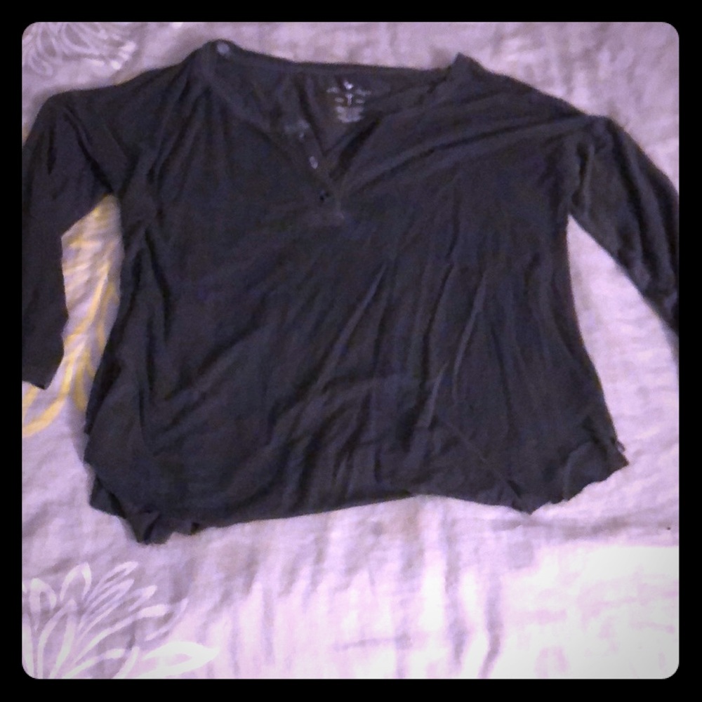 American Eagle Soft & Sexy long sleeved t shirt